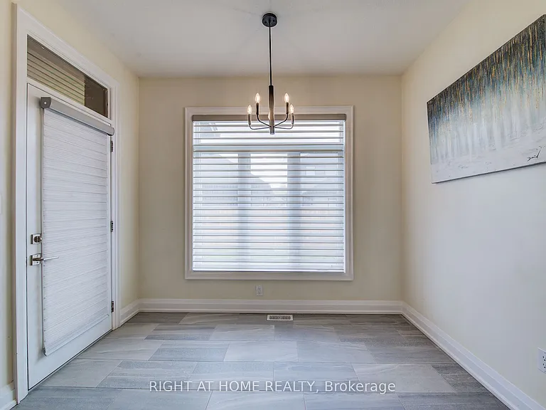 138 Woodberry Cres — Photo 20