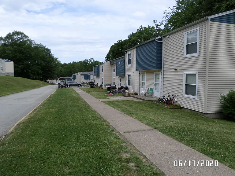 324 Mitchell Dr #324 — Photo 8