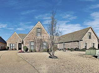 8716 Nuthatch Ln, Olive Branch, MS 38654