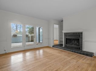 700 Bishops Park Dr UNIT 102, Raleigh, NC 27605