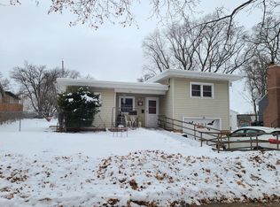 1207 10 1/2 Ave NW, Rochester, MN 55901