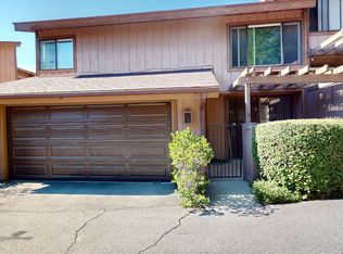 21 Northwoods Ln, Glendale, CA