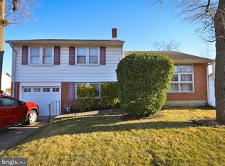 1343 Fitzwatertown Rd, Abington, PA 19001