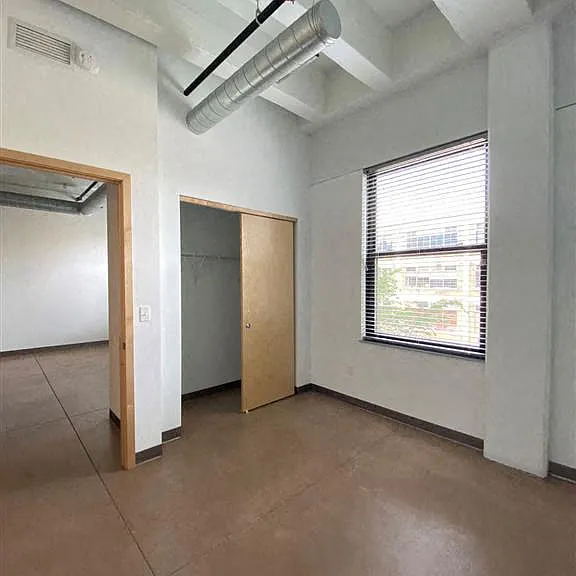 Gurley Lofts — Photo 38