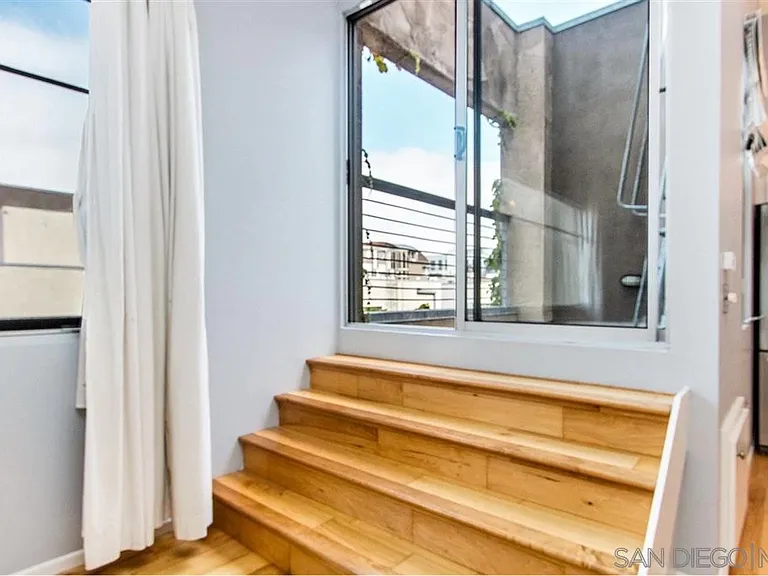 1601 Kettner Blvd #25 — Photo 2