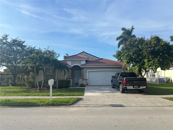 18581 NW 23rd St, Pembroke Pines, FL 33029