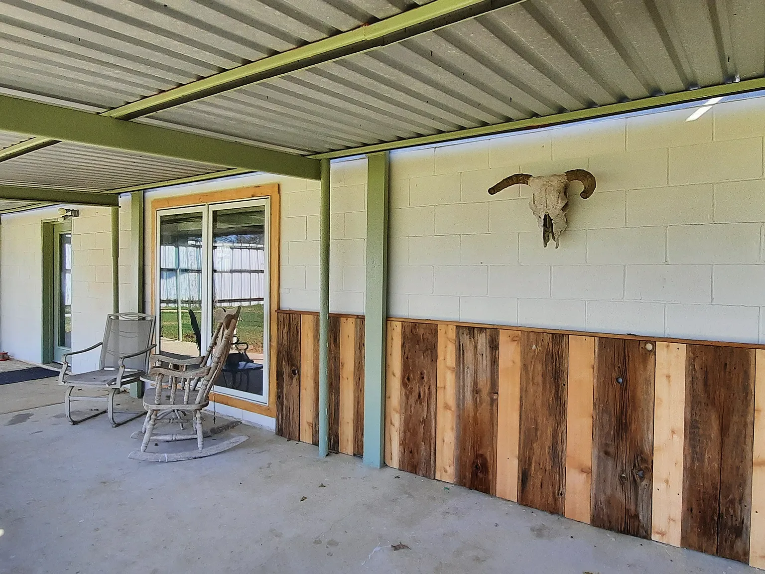 10641 FM 466 — Photo 1