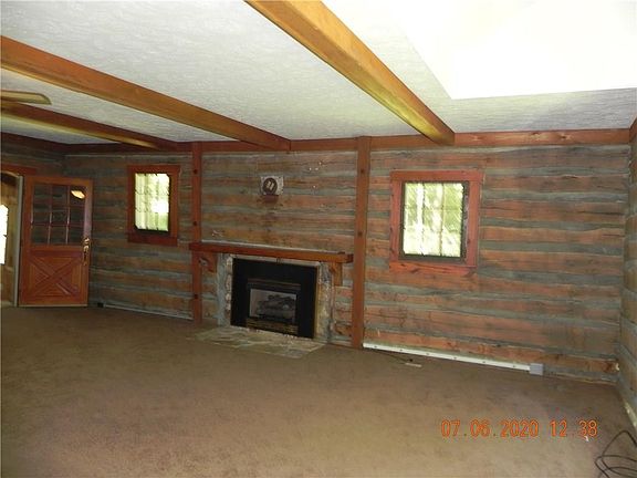 4th image of 359 State Road 135 N