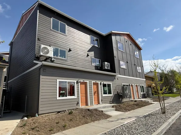 Khinda Townhomes Brand New Construction