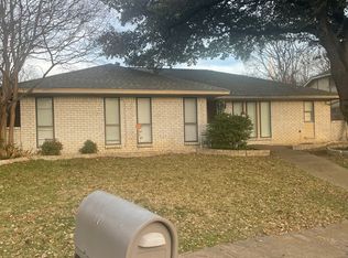 408 Brookfield Dr, Garland, TX 75040