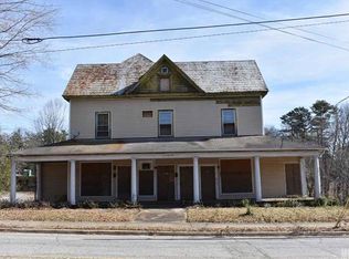 530 Main St NW, Lenoir, NC 28645