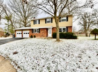 7613 Dawnwood Ct, Indianapolis, IN 46227