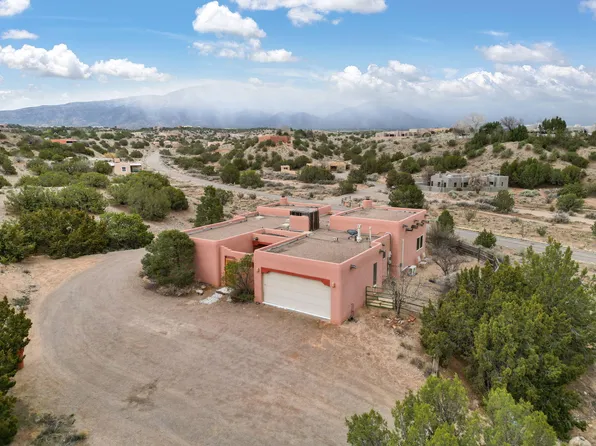 112 Vista Montana Loop, Placitas, NM 87043