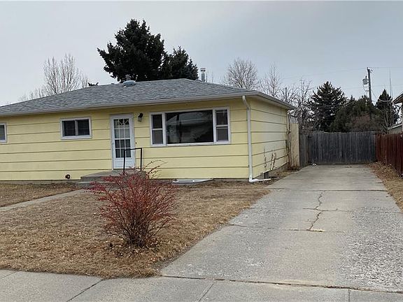 2nd image of 2914 Stinson Ave
