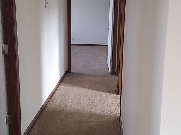 Hall to Bedrooms/ 2nd Bath