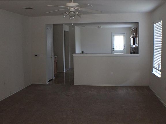 2nd image of 1612 Strickland Dr