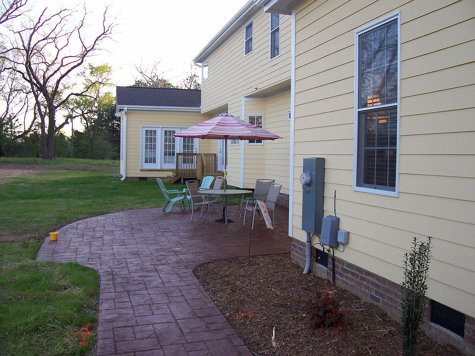 2nd image of 4221 Glen Summitt Ct