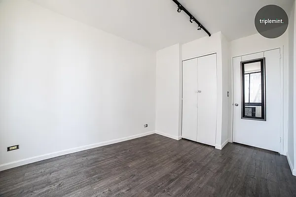 Rented by Triplemint | media 25