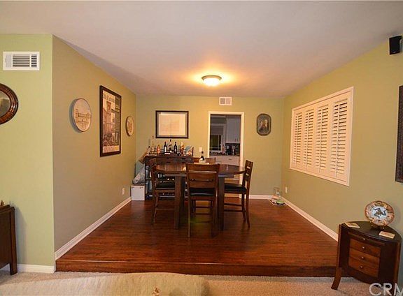 5th image of 7232 Carlton Ave