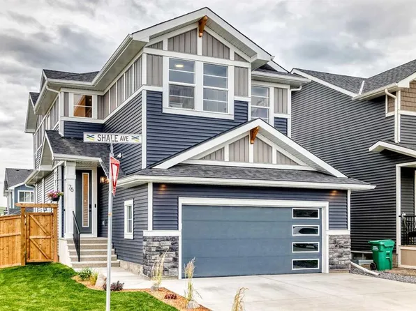 76 W Shale Ave, Cochrane, AB T4C 3G6