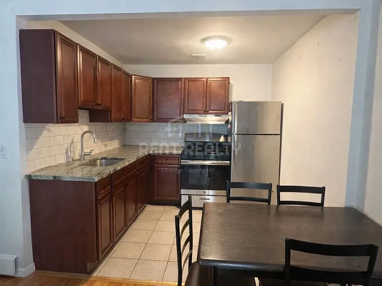 1525 Route 208 #11 — Photo 2