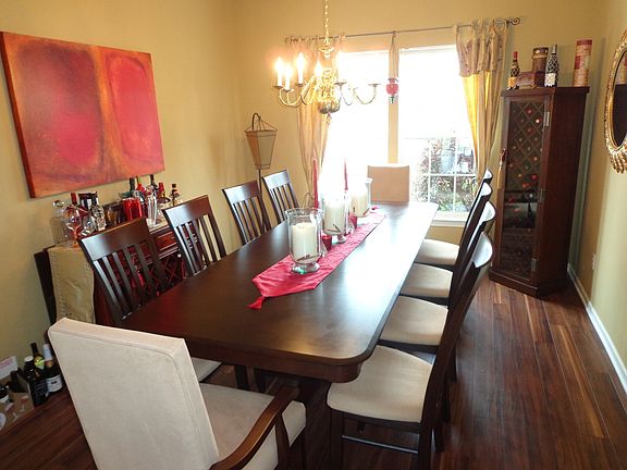 4th image of 629 Brookwood Ct