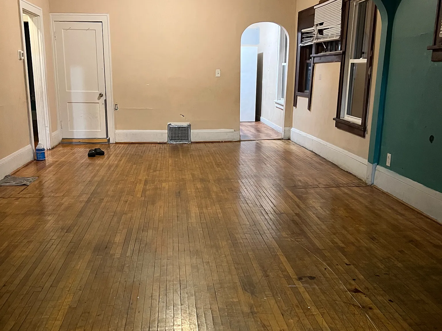 3 bed, 1064 sqft, $1,700 — Photo 3
