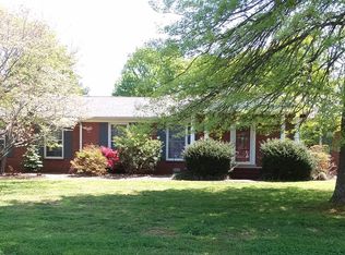 2810 Amber Dr, Murfreesboro, TN 37129