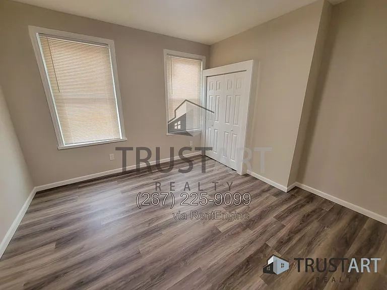 2538 N Gratz St #1 — Photo 8