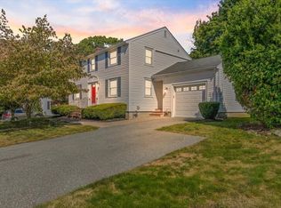 12 Lawndale Rd, Stoneham, MA 02180