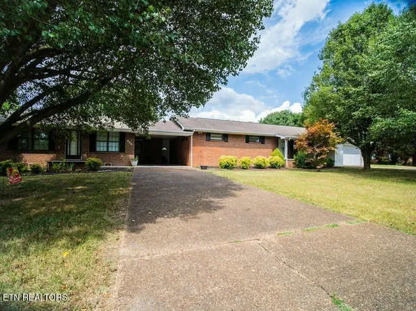 401-405 E Hardin Ln, Sevierville, TN 37862