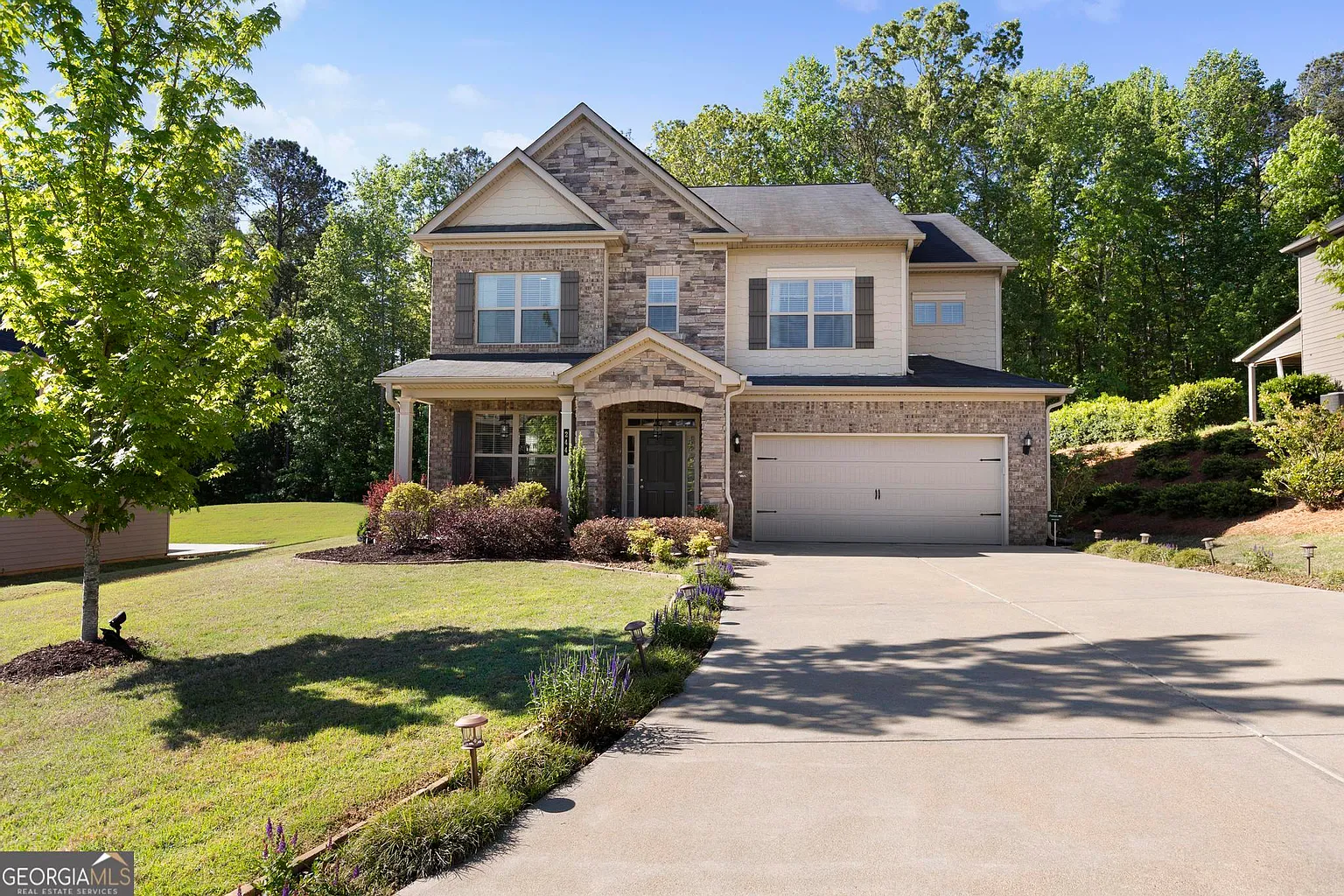 244 Hickory Pointe Dr photo 1