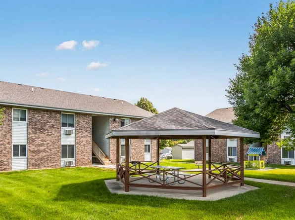 Norwalk Park Apartments, 918 & 928 E 17th St #5, Norwalk, IA 50211