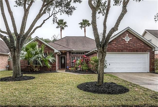 1st image of 3115 Bay Spring Dr
