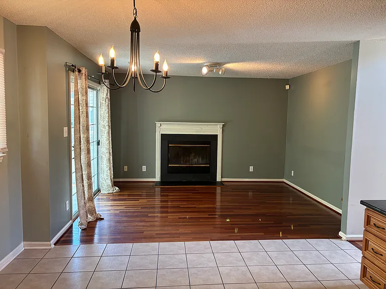 12 Bridgeport Dr — Photo 8