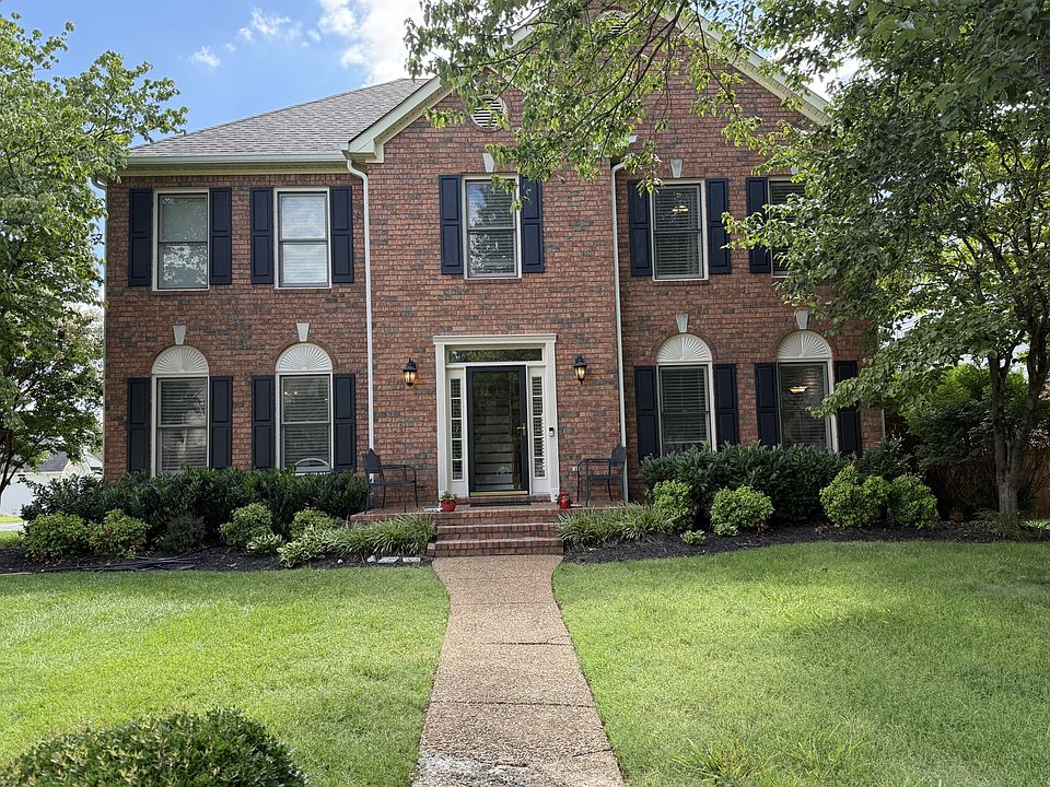 1st image of 417 Ridgestone Dr