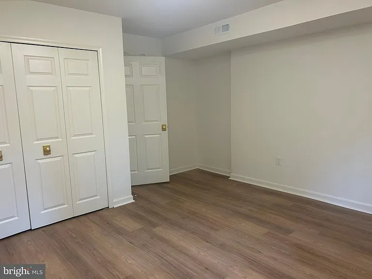221 Spring Race Ct — Photo 24