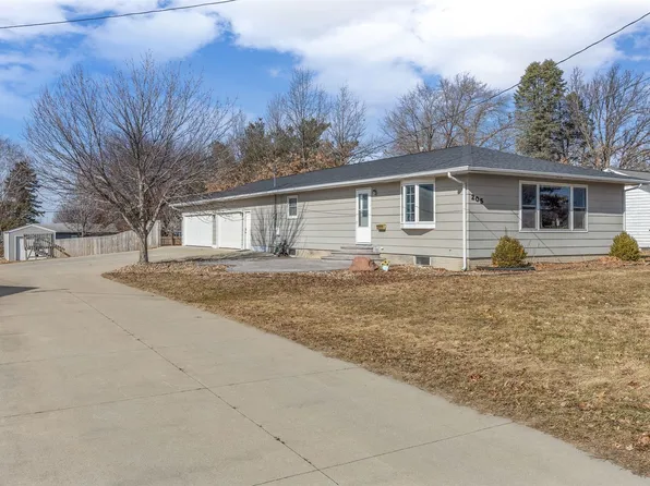 205 N 9th Ave, Vinton, IA 52349