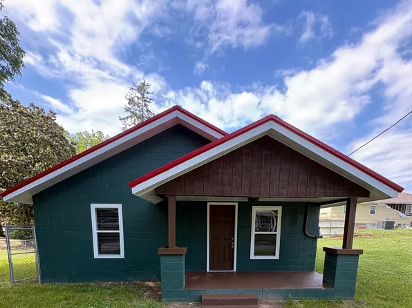 504 W Alabama St, Piedmont, AL 36272