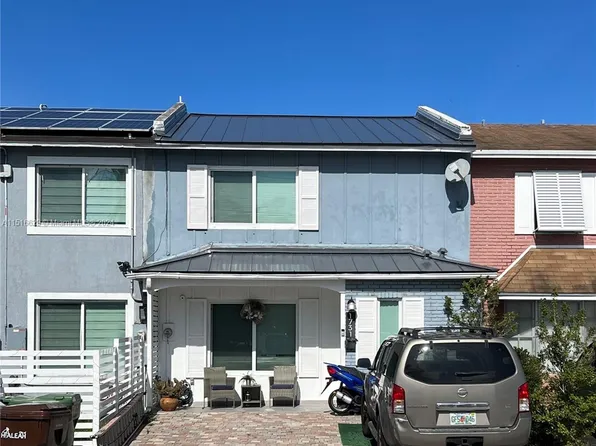 1731 W 68th St, Hialeah, FL 33014