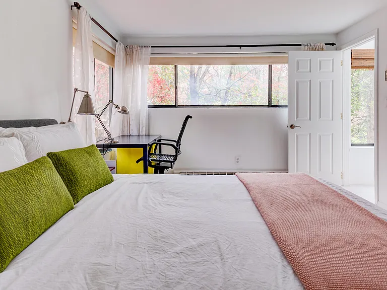 106 Peconic Hills Dr — Photo 19