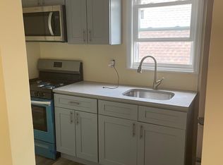 130-21 234th St, Rosedale, NY 11422