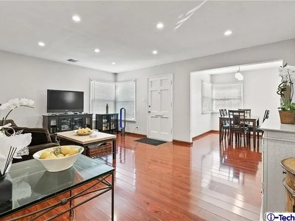 10727 Rhodesia Ave, Sunland, CA 91040