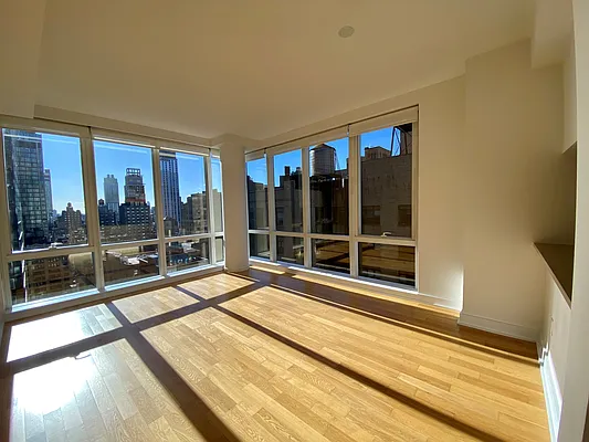 Rented by The Continental | media 12