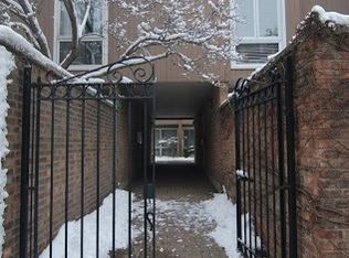 344 W Dickens Ave #9, Chicago, IL 60614