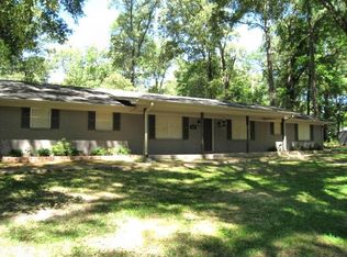 609 N Weldon St, Frankston, TX 75763