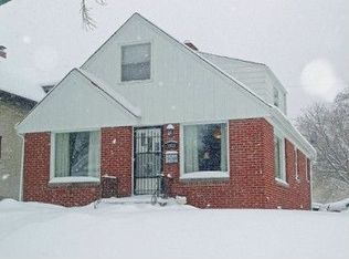 1033 S 89th St, Milwaukee, WI