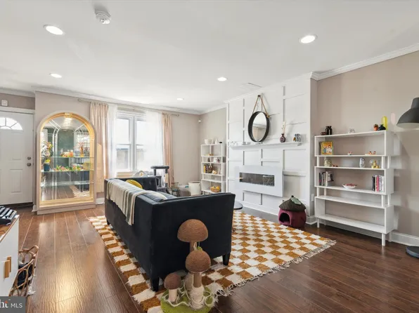 7507 Woolston Ave, Philadelphia, PA 19150