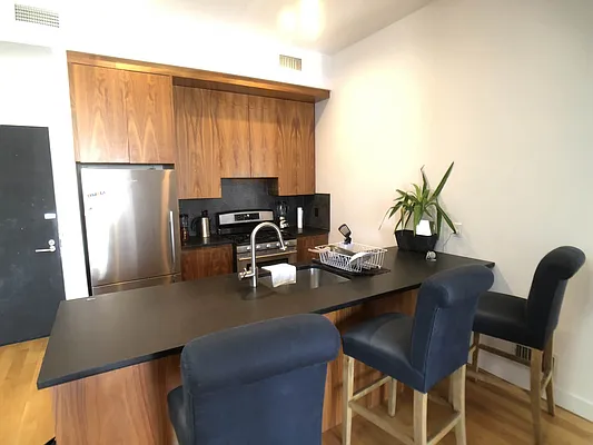 Rented by BRICK & GALO REALTY CORP | media 4