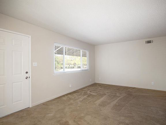 5th image of 5169 Connecticut Dr APT 4
